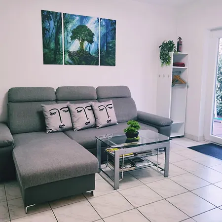Appartement Wohlfuehloase à Birkenfeld  Extérieur photo